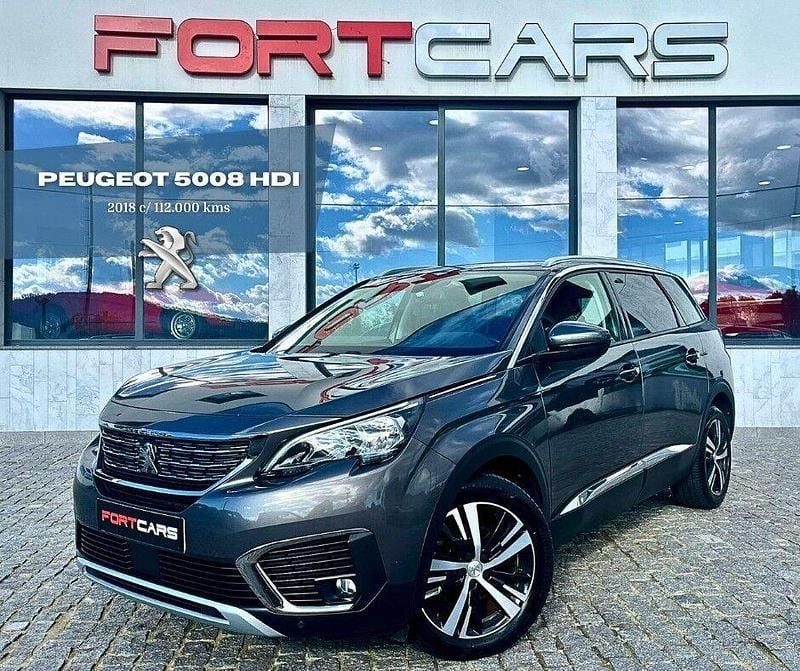 Cinza Usado 2018 Peugeot 5008 Allure Monovolume | € 22.990 (Preço justo) - Imagem 1/4
