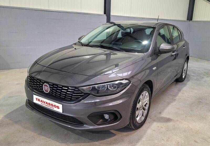 Cinza Usado 2019 Fiat Tipo Lounge Citadino | € 13.300 (Preço justo) - Imagem 1/4