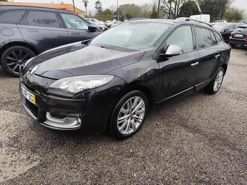 Usado Renault Mégane III 130 HP (95 kW) 2013 Preto Carrinha