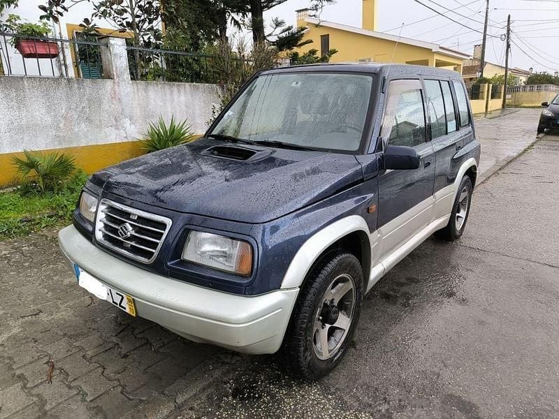 Usado 1998 Suzuki Vitara Sedan | € 4.800 (Preço justo) - Imagem 1/4