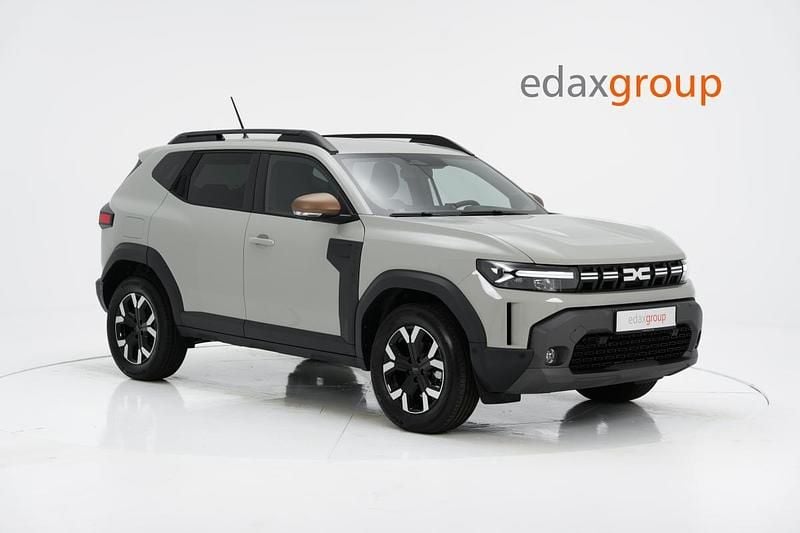 Cinza Usado 2025 Dacia Duster Extreme SUV | € 32.990 (Caro) - Imagem 1/4