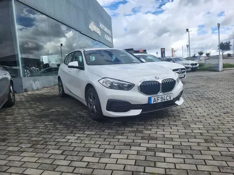 Branco Usado 2021 BMW 116 Citadino | € 22.500 (Bom preço) - Imagem 1/4