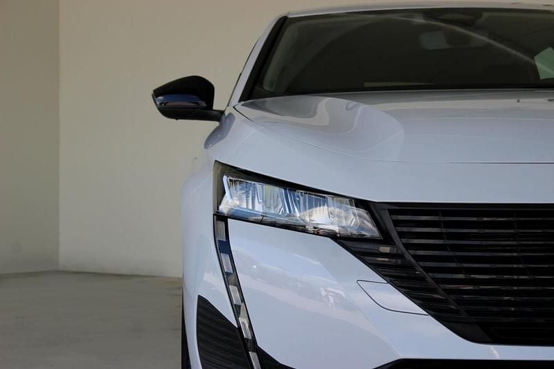 Usado Peugeot 308 SW 180 HP (132 kW) 2023 Branco Carrinha