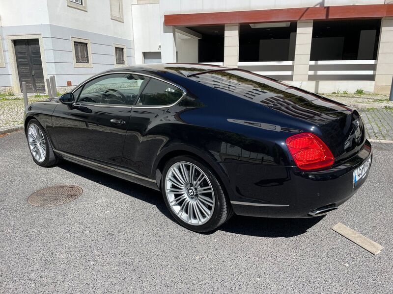 Usado Bentley Continental GT 610 HP (448 kW) 2009 Preto Coupé