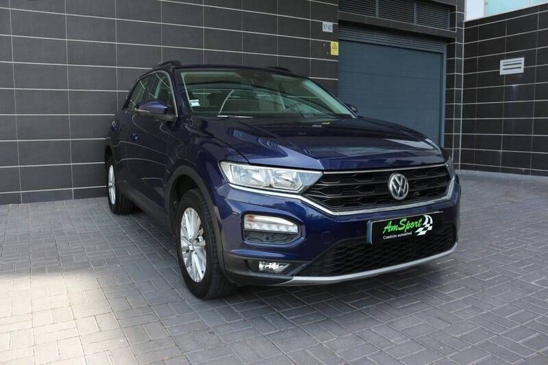 Azul Usado 2018 VW T-Roc Style SUV | € 20.650 (Preço elevado) - Imagem 1/4