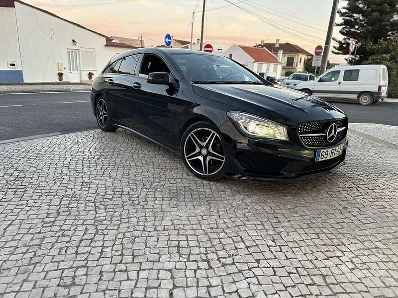 Usado 2016 Mercedes CLA200 AMG Sedan | € 25.500 (Caro) - Imagem 1/4