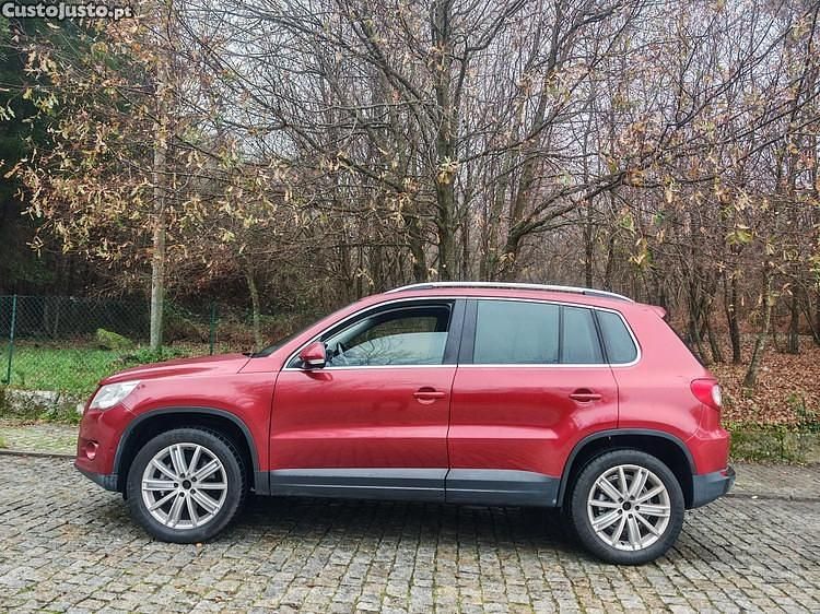 Vermelho Usado 2009 VW Tiguan SUV | € 7.950 (Bom preço) - Imagem 1/1