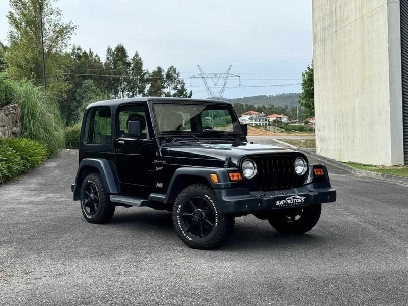 Usado Jeep Wrangler Sport 121 HP (88 kW) 1998 Preto SUV