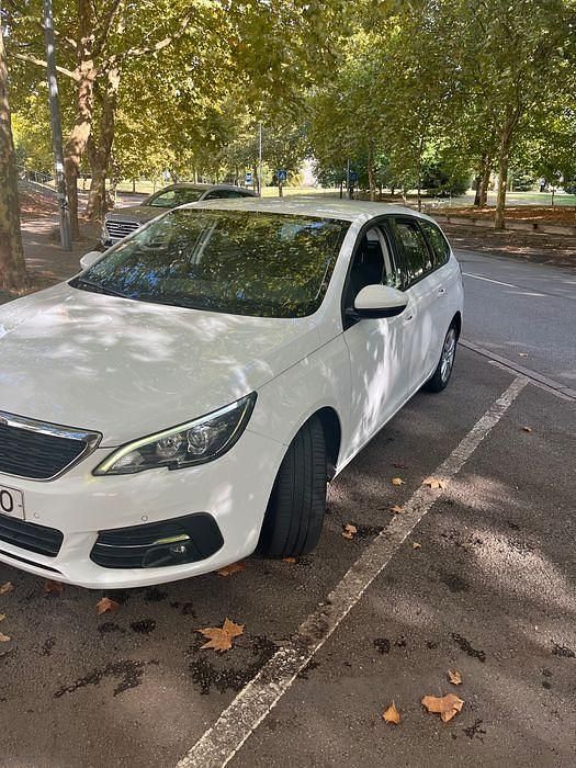 Usado 2018 Peugeot 308 Sedan | € 9.000 (Preço justo) - Imagem 1/4