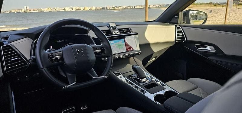 Usado 2023 DS Automobiles DS7 Crossback SUV | € 44.900 - Imagem 1/4