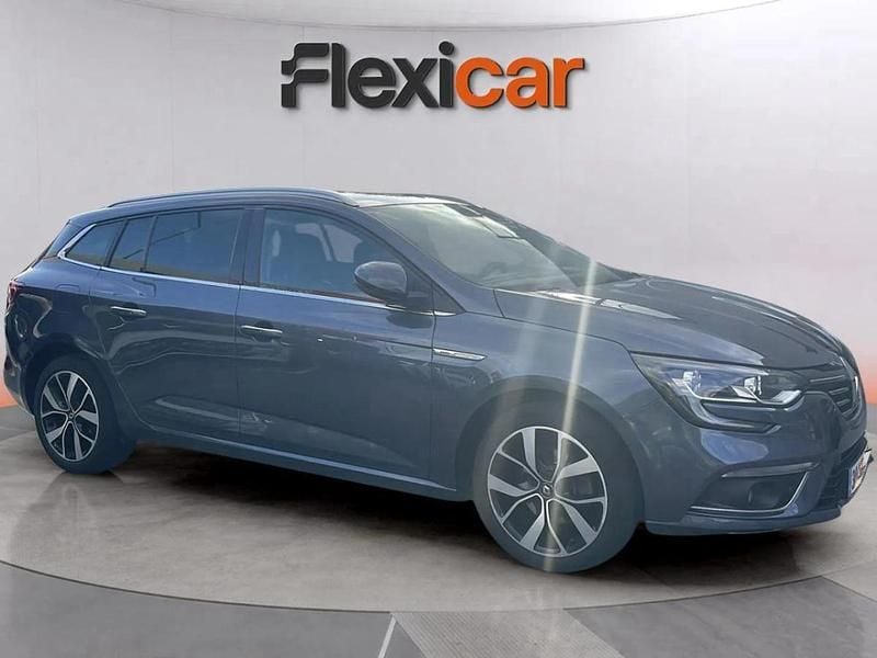 Azul Usado 2018 Renault Mégane IV Bose Edition Carrinha | € 14.390 (Bom preço) - Imagem 1/4