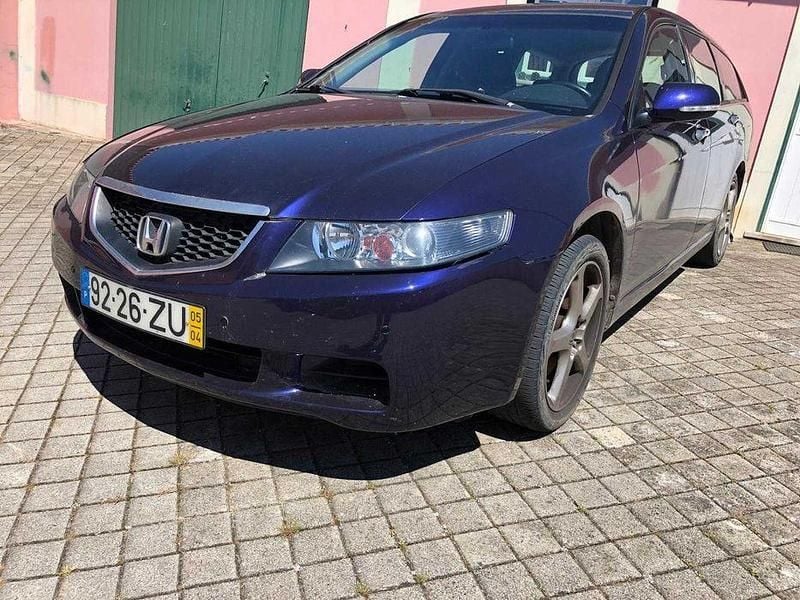 Usado 2005 Honda Accord Sedan | € 3.000 - Imagem 1/4