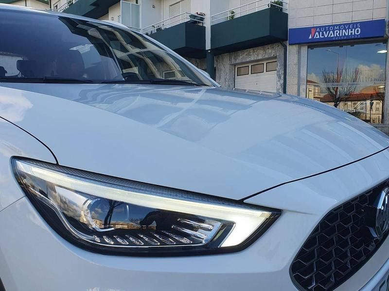 Usado MG ZS 111 HP (81 kW) 2023 Branco SUV