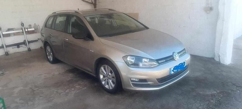 Cinzento Usado 2015 VW Golf VII Carrinha | € 9.000 (Bom preço) - Imagem 1/4