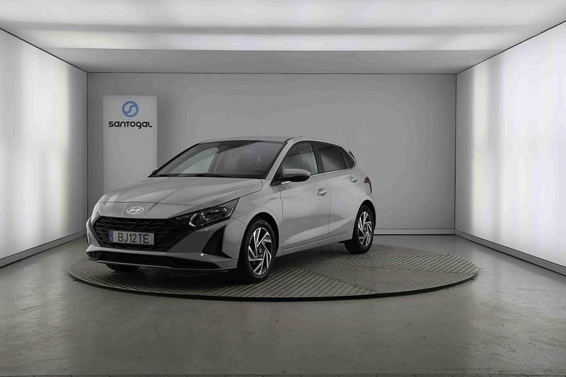 Usado Hyundai i20 Comfort 84 HP (61 kW) 2024 Cinzento Citadino