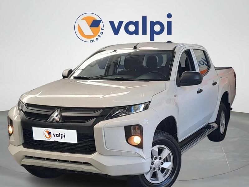 Branco Usado 2022 Mitsubishi L200 Pickup | € 32.950 (Preço justo) - Imagem 1/4