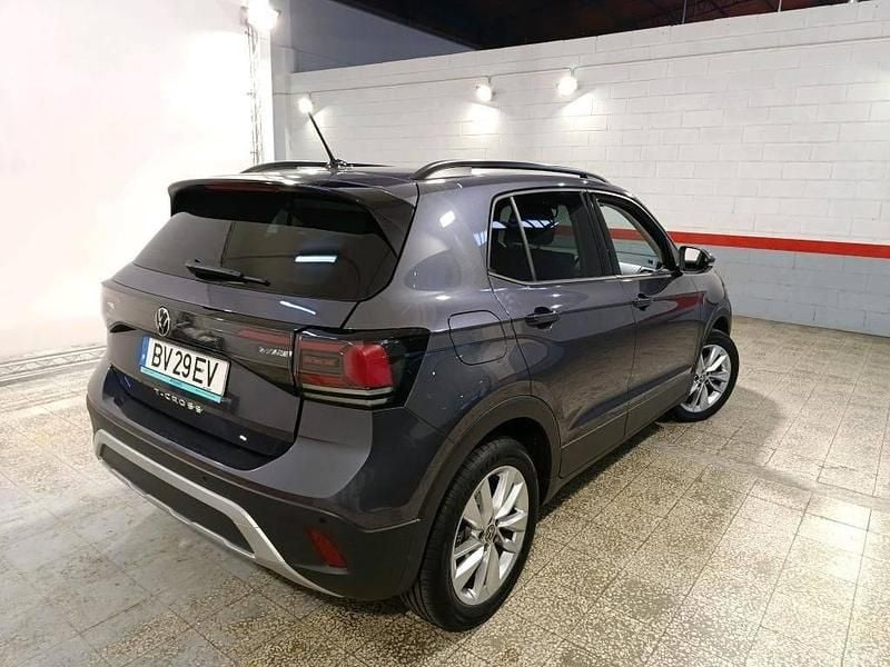 Usado VW T-Cross 116 HP (85 kW) 2025 Cinza SUV