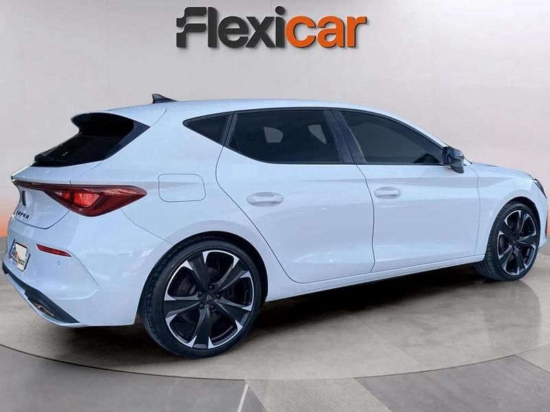 Usado Cupra Leon 245 HP (180 kW) 2022 Branco