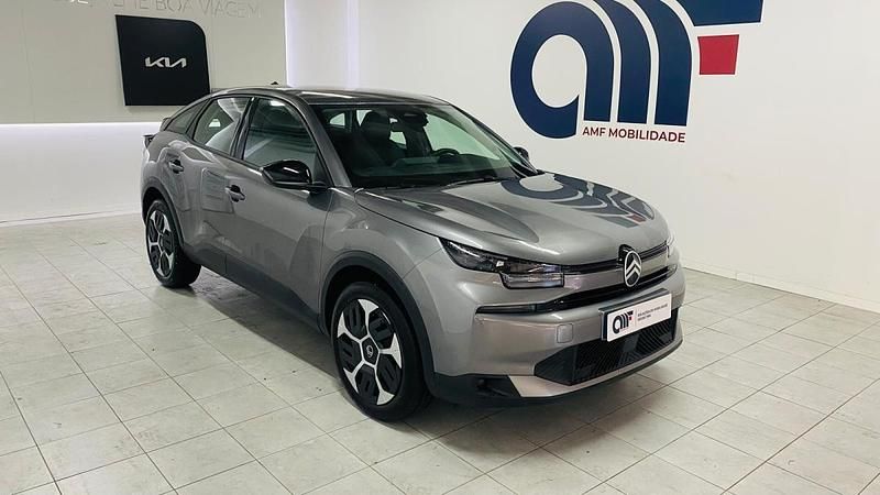 Cinza Usado 2025 Citroën C4 SUV | € 24.799 (Preço justo) - Imagem 1/4