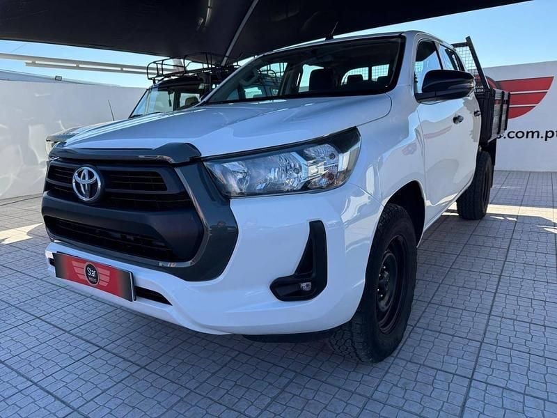 Usado Toyota HiLux 150 HP (110 kW) 2021 Branco Pickup