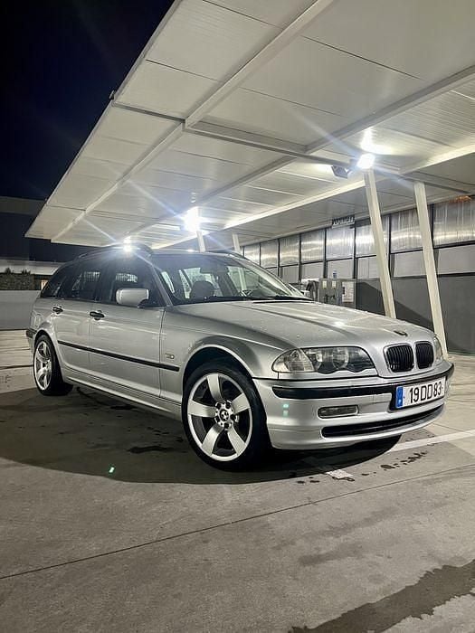 Usado 2000 BMW 320 Carrinha | € 5.000 (Caro) - Imagem 1/4