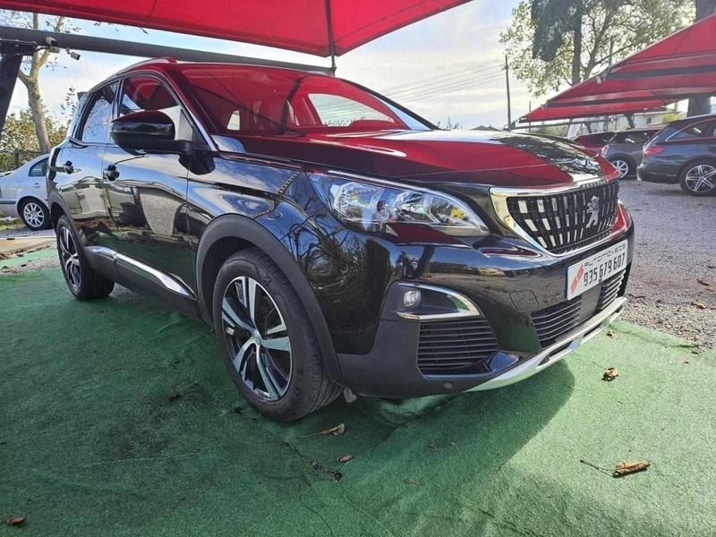 Preto Usado 2016 Peugeot 3008 Allure SUV | € 17.950 (Caro) - Imagem 1/4