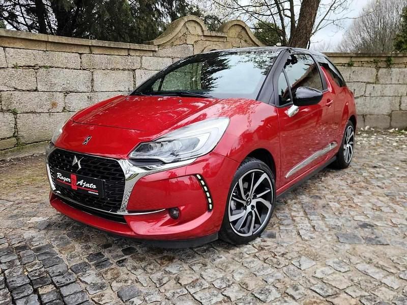 Usado DS Automobiles DS3 110 HP (80 kW) 2018 Vermelho