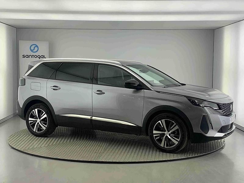 Cinza Usado 2024 Peugeot 5008 Allure Monovolume | € 34.990 (Preço justo) - Imagem 1/4
