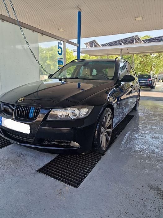 Usado 2007 BMW 320 Carrinha | € 8.000 (Bom preço) - Imagem 1/4