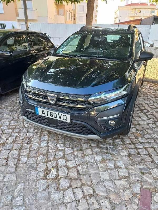 Cinzento Usado 2022 Dacia Sandero Citadino | € 15.500 (Preço justo) - Imagem 1/4