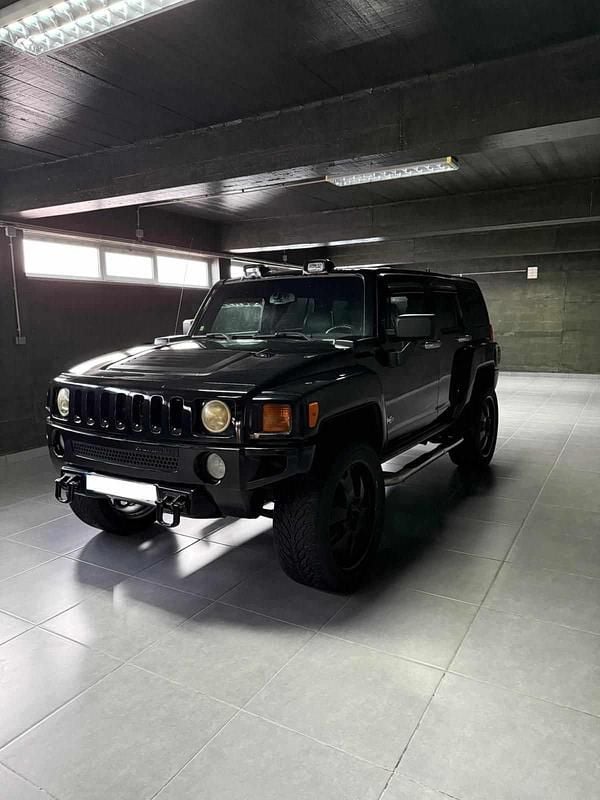 Usado Hummer H3 223 HP (164 kW) 2005 Preto SUV