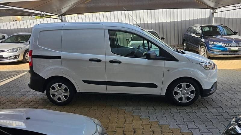 Usado Ford Transit 75 HP (55 kW) 2020 Branco