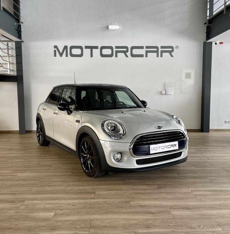Cinzento Usado 2018 Mini Cooper Citadino | € 19.990 (Caro) - Imagem 1/4