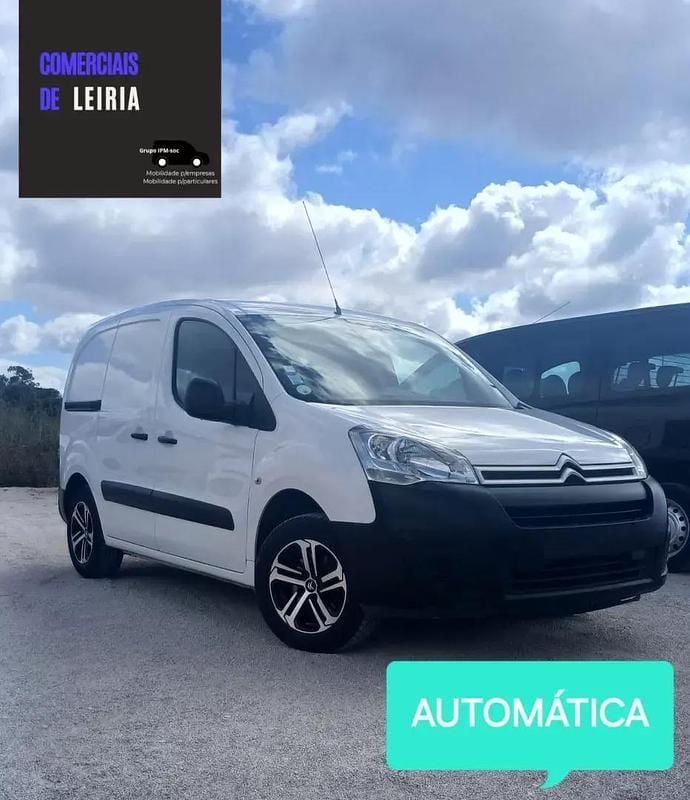 Branco Usado 2017 Citroën Berlingo XTR Monovolume | € 9.000 (Super Preço) - Imagem 1/2