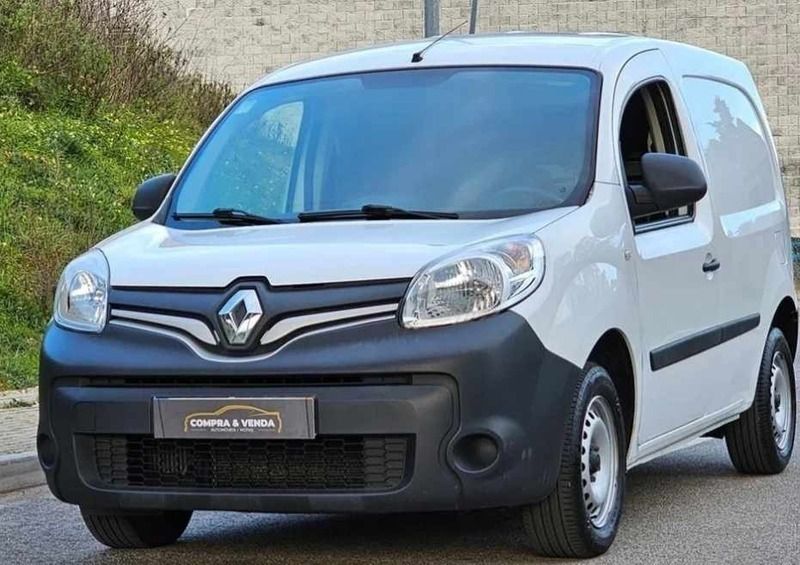 Branco Usado 2018 Renault Kangoo Monovolume | € 7.999 (Super Preço) - Imagem 1/4