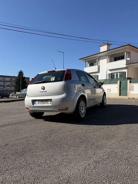 Usado Fiat Punto 2016 Sedan