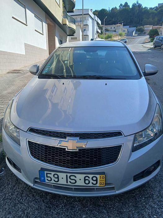 Usado 2010 Chevrolet Cruze LS Sedan | € 3.200 (Super Preço) - Imagem 1/4