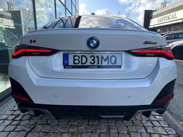 Usado BMW i4 Shadowline 400 kW (544 HP) 2023 Branco Sedan