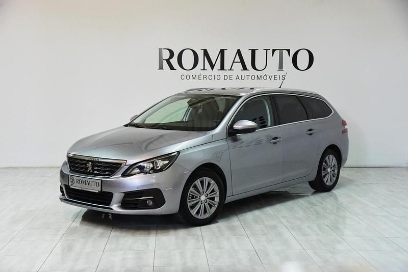 Cinza Usado 2021 Peugeot 308 Allure Carrinha | € 16.800 (Preço justo) - Imagem 1/4