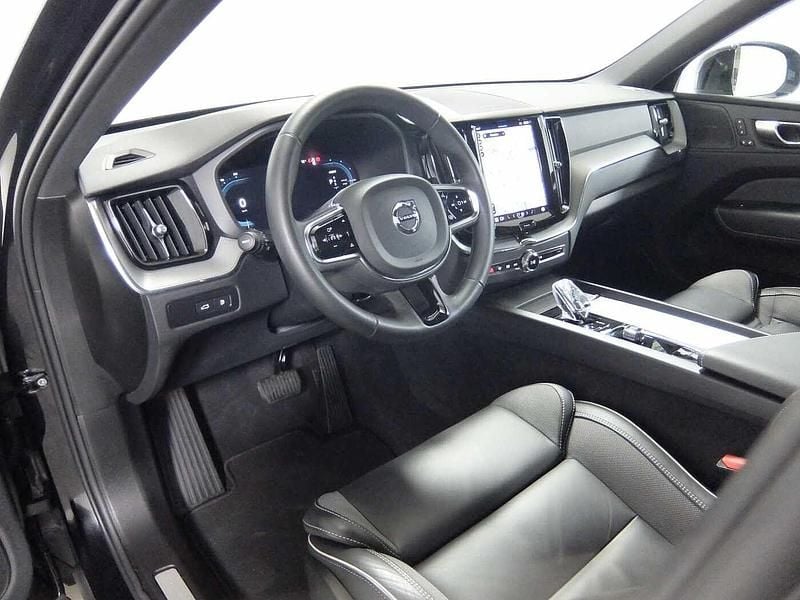 Prateado Usado 2025 Volvo XC60 SUV | € 58.900 (Preço elevado) - Imagem 1/1