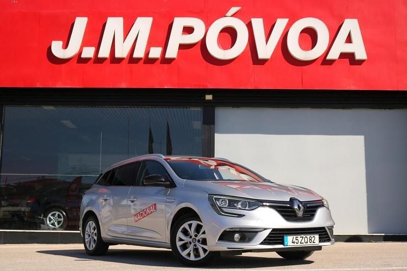 Usado Renault Mégane IV 115 HP (84 kW) 2019 Cinzento Carrinha