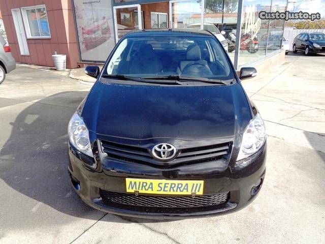 Carros Usados Toyota >> Toyota Auris Van 1 4 D 4d Iva Carros Usados Toyota >> Toyota Auris Van 1 4 D 4d Iva