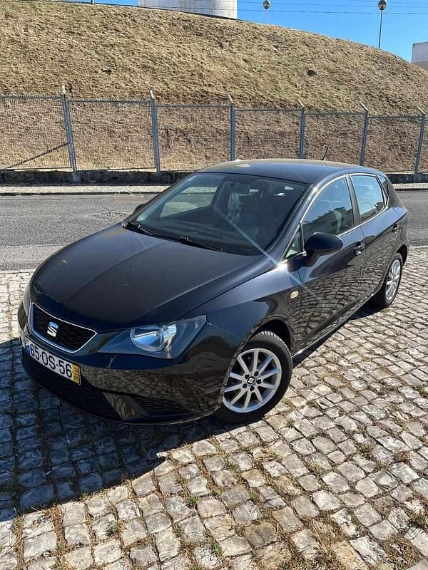 Preto Usado 2014 Seat Ibiza Citadino | € 11.000 (Preço elevado) - Imagem 1/4