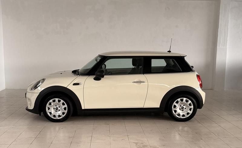 Usado Mini Cooper 95 HP (69 kW) 2014 Outra Citadino