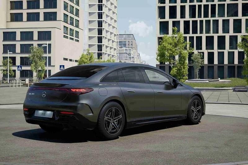 Novo Mercedes EQE300 194 kW (265 HP) 2025 Cinzento Sedan