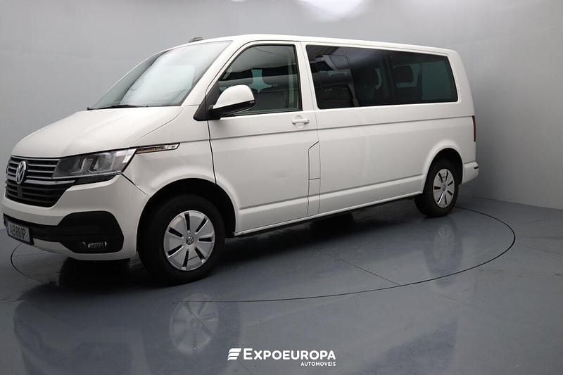 Branco Usado 2020 VW Caravelle Comfortline Monovolume | € 33.990 - Imagem 1/4