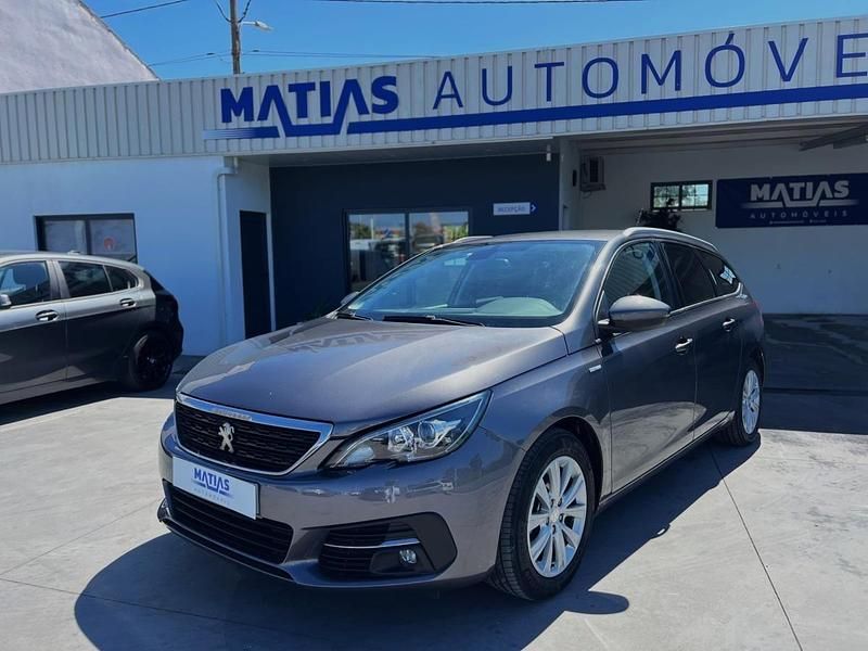 Cinzento Usado 2018 Peugeot 308 SW Carrinha | € 13.900 (Preço justo) - Imagem 1/4