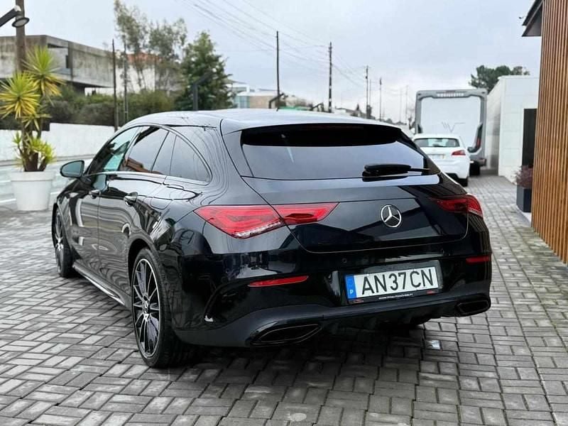 Usado Mercedes CLA220 190 HP (139 kW) 2021 Preto Sedan