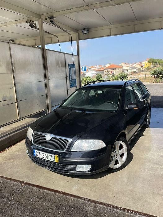 Usado 2008 Skoda Octavia Classic Carrinha | € 3.150 - Imagem 1/4