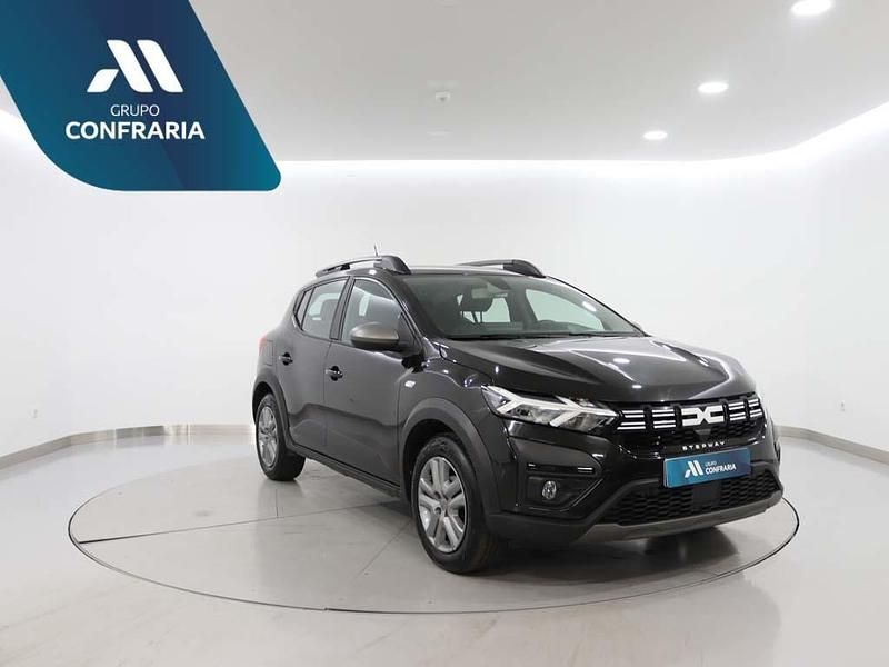 Preto Usado 2023 Dacia Sandero Citadino | € 17.580 (Preço justo) - Imagem 1/4